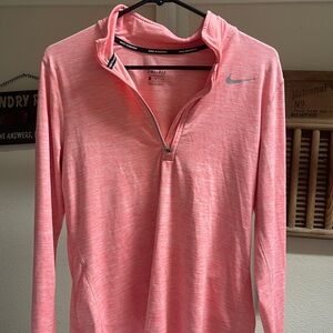Perfect condition women’s Nike quarter zip